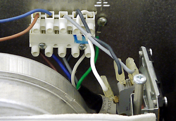 BX SOLO 2 inner 5pin  conn.jpg